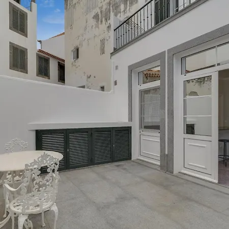 Apartment Nest I Funchal (Madeira)
